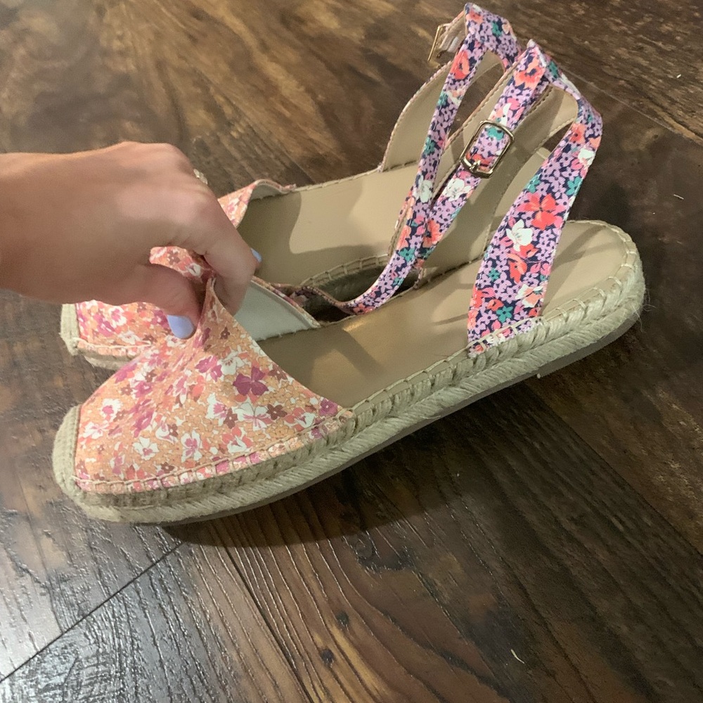 Ann Taylor Floral Espadrilles 10- Never Worn